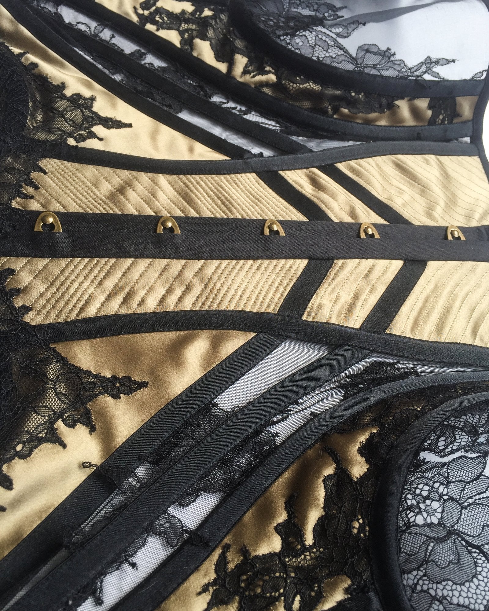 COUTURE — Crystal Underbust Bustier view 2